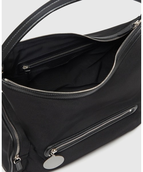 STELLA McCARTNEY（ステラマッカートニー）の「Dartmoor ECONYL Shoulder Bag / Dartmoor ECONYL ショルダーバッグ（ショルダーバッグ・レディース・ブラック・ONE SIZE）」の5枚目の写真