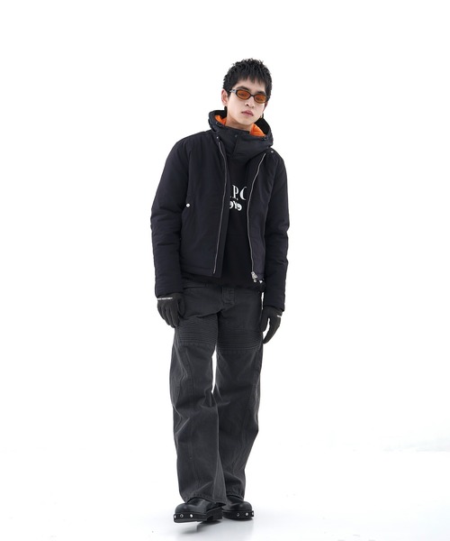 CONZ(コンズ)の「MOTORCYCLE PUFFER BLOUSON/ショート丈/ジャストフィット/CONZ/NVRFRGT(ブルゾン・メンズ・ブラック・3/1/2)」の2枚目の写真