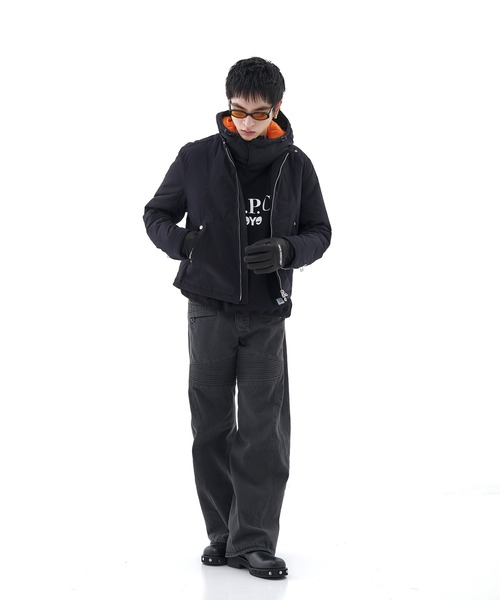 CONZ(コンズ)の「MOTORCYCLE PUFFER BLOUSON/ショート丈/ジャストフィット/CONZ/NVRFRGT(ブルゾン・メンズ・ブラック・3/1/2)」の4枚目の写真