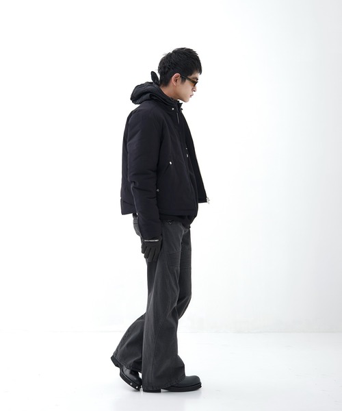 CONZ(コンズ)の「MOTORCYCLE PUFFER BLOUSON/ショート丈/ジャストフィット/CONZ/NVRFRGT(ブルゾン・メンズ・ブラック・3/1/2)」の6枚目の写真
