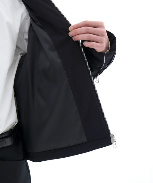 CONZ(コンズ)の「MOTORCYCLE PUFFER BLOUSON/ショート丈/ジャストフィット/CONZ/NVRFRGT(ブルゾン・メンズ・ブラック・3/1/2)」の22枚目の写真