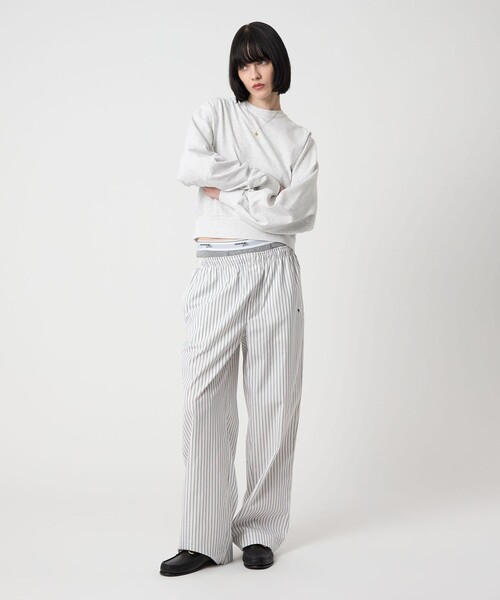 H　BEAUTY&YOUTH UNITED ARROWS（エイチビューティーアンドユースユナイテッドアローズ）の「＜H＞コットン ボリュームスリーブ プルオーバー（Tシャツ/カットソー・レディース・ライトグレー/ダークブラウン・FREE）」の2枚目の写真