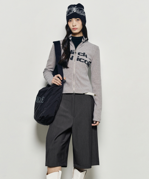 NICK&NICOLE(ニックアンドニコール)の「NICOLE NYLON BIG SQUARE BAG_BLACK(ショルダーバッグ・レディース・その他・FREE)」の3枚目の写真