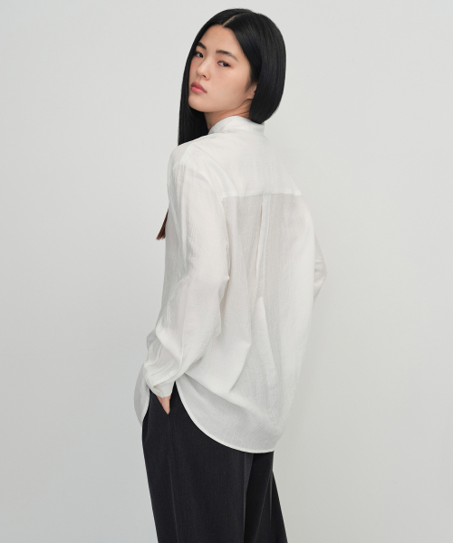 MUSINSA STANDARD WOMAN（ムシンサスタンダードウーマン）の「ウィメンズリラックスクリンケルシャツ[ホワイト]（シャツ/ブラウス・レディース・その他・SMALL/MEDIUM/LARGE/X-SMALL）」の3枚目の写真