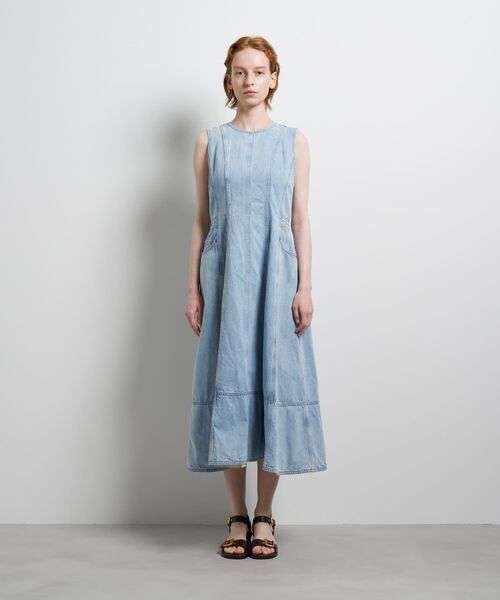 LANVIN en Bleu（ランバンオンブルー）の「Lee×LANVIN en Bleuデニムワンピース（ワンピース・レディース・ブルー系その他/ネイビー・36/38/40）」の10枚目の写真