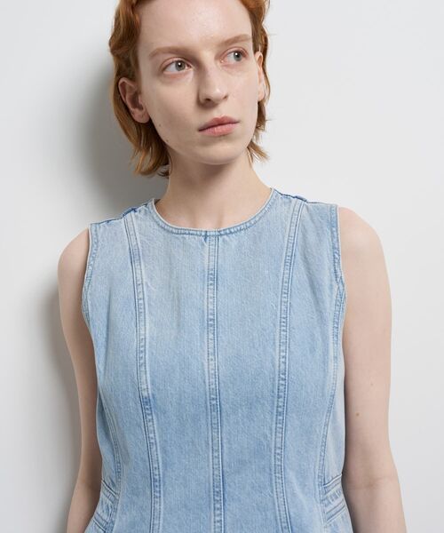 LANVIN en Bleu（ランバンオンブルー）の「Lee×LANVIN en Bleuデニムワンピース（ワンピース・レディース・ブルー系その他/ネイビー・36/38/40）」の6枚目の写真