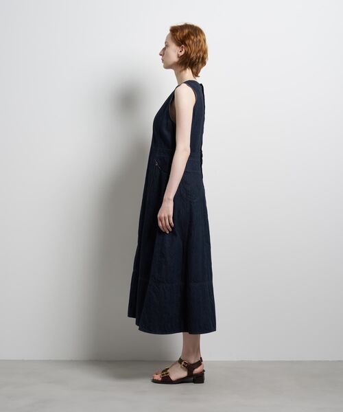 LANVIN en Bleu（ランバンオンブルー）の「Lee×LANVIN en Bleuデニムワンピース（ワンピース・レディース・ブルー系その他/ネイビー・36/38/40）」の18枚目の写真