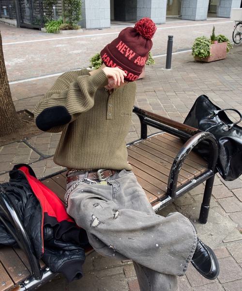 kutir（クティール）の「HENLEY NECK SUEDE ELBOW PATCH KNIT／ヘンリーネックスウェードエルボーパッチニット（ニット/セーター・メンズ・カーキ/ブラック/ボルドー・LARGE/MEDIUM）」の16枚目の写真