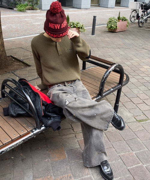 kutir（クティール）の「HENLEY NECK SUEDE ELBOW PATCH KNIT／ヘンリーネックスウェードエルボーパッチニット（ニット/セーター・メンズ・カーキ/ブラック/ボルドー・LARGE/MEDIUM）」の17枚目の写真