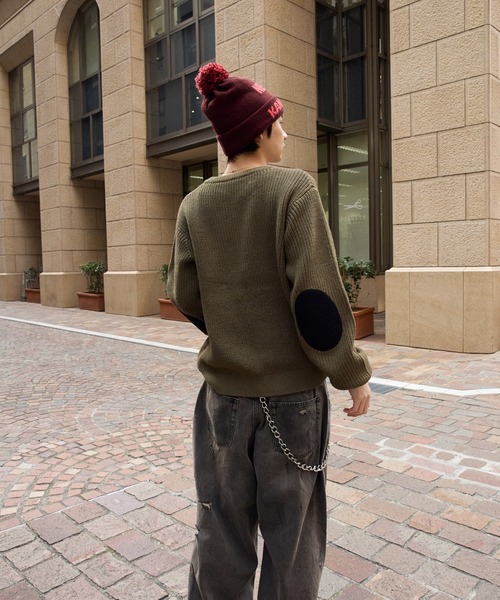 kutir（クティール）の「HENLEY NECK SUEDE ELBOW PATCH KNIT／ヘンリーネックスウェードエルボーパッチニット（ニット/セーター・メンズ・カーキ/ブラック/ボルドー・LARGE/MEDIUM）」の10枚目の写真