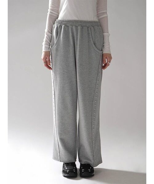 :ETHROF(イーサオブ)の「STUD WIDE SWEATPANTS(スウェットパンツ・レディース・杢グレー/チャコール・FREE)」の17枚目の写真