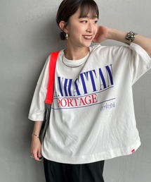 Manhattan Portage | 【WEB先行予約】[MANHATTAN PORTAGE/マンハッタンポーテージ] 別注 ショート丈 ロゴプリントTシャツ(Tシャツ/カットソー)