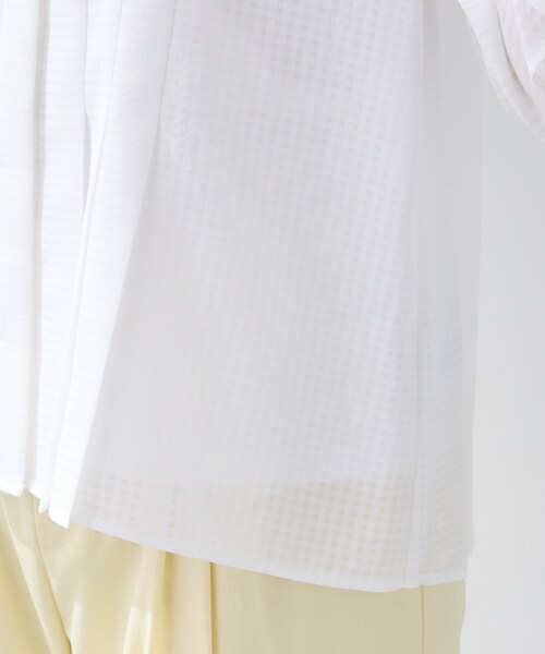 INDIVI（インディヴィ）の「【洗える／大人シアー】タックプリーツ7分袖ブラウス（シャツ/ブラウス・レディース・ホワイト/ブラック・38/15 /13/05/34）」の7枚目の写真