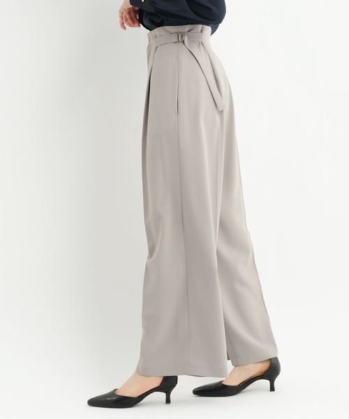 Andemiu（アンデミュウ）の「サイドベルトストレートパンツ640816（スラックス・レディース・ブラック/アイボリー/ライトグレー・SMALL/MEDIUM）」の3枚目の写真