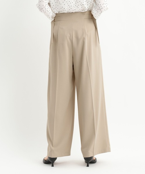 Andemiu（アンデミュウ）の「サイドベルトストレートパンツ640816（スラックス・レディース・ブラック/アイボリー/ライトグレー・SMALL/MEDIUM）」の14枚目の写真