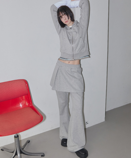 RENSE（レンセ）の「Pintuck Skirt Pants Melange Gray（スウェットパンツ・レディース・その他・OS）」の2枚目の写真