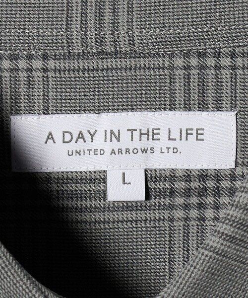 A DAY IN THE LIFE UNITED ARROWS(アデイインザライフユナイテッドアローズ)の「グレンチェック レギュラーカラーシャツ<A DAY IN THE LIFE>(シャツ/ブラウス・メンズ・ライトグレー/オリーブ・L/M)」の22枚目の写真