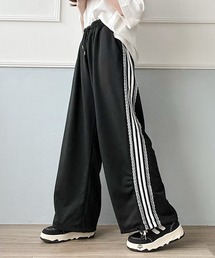 Nana(ナナ)（ナナ）の「レースサイドラインワイドパンツ（スウェットパンツ）」