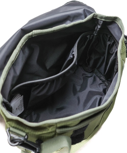 Gramicci(グラミチ)の「/GRAMICCI/MULTI SIDE BAG(ショルダーバッグ・メンズ・オリーブ/ブラック・FREE)」の9枚目の写真