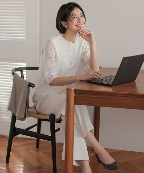 J.PRESS（ジェイプレス）の「麻シェルドライ ワイド ストレート パンツ（その他パンツ・レディース・ネイビー系/アイボリー系/黄土色系/ダークブラウン系・11/9/7）」の8枚目の写真