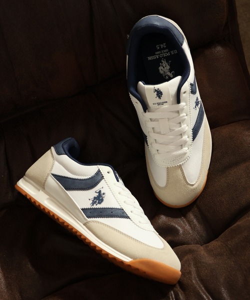 U.S. POLO ASSN.(ユーエスポロアッスン)の「【U.S. POLO ASSN./ユーエスポロアッスン】ワンポイント バイカラー Tトゥスニーカー WOMEN(スニーカー・レディース・イエロー/ブラック/ホワイト/ブルー・24.5cm/23cm/23.5cm/24cm/22.5cm)」の5枚目の写真