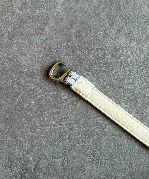 LOWO(ロワ)の「パールダブルストラップポインテッドトゥパンプス ローヒール チャンキーヒール 結婚式 パーティー オケージョン お呼ばれ(パンプス・レディース・ブラック/アイボリー・38/37/36/39/40)」の16枚目の写真