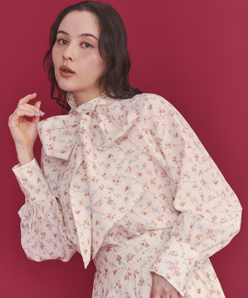 Cath Kidston(キャスキッドソン)の「ボウタイブラウス(シャツ/ブラウス・レディース・サックスブルー系/アイボリー/サックスブルー/ホワイト・FREE)」の3枚目の写真