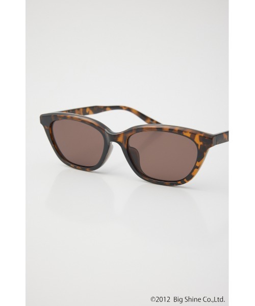 SLY（スライ）の「【noeyedia】CAT EYE EYEWEAR ノーアイディアキャットアイアイウェア 春服（サングラス・レディース・ブラウン/ブラック・FREE）」の15枚目の写真