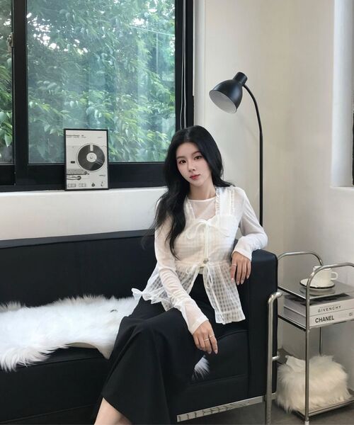 MICANE(ミケーネ)の「ハーパーヴィスティエ - ティーセットアップ(Tシャツ/カットソー・レディース・ブラック/アイボリー・MEDIUM/SMALL/X-LARGE/LARGE)」の14枚目の写真