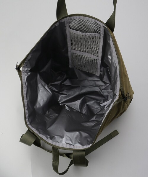 212 KITCHEN STORE(トゥワントゥキッチンストア)の「サーモキーパー.バレル.ベーシック KK <ROOTOTE ルートート>(エコバッグ/サブバッグ・レディース・その他・00)」の6枚目の写真