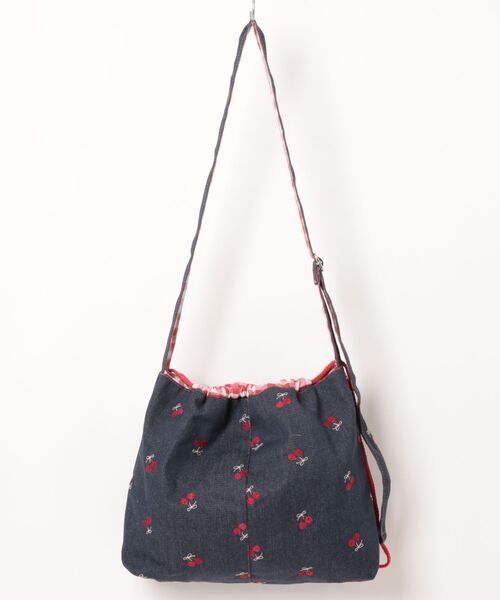 Mignonjour(ミニョンジュール)の「Mignonjour/フラワー チェリー刺繍デニムトートバッグ M2901(トートバッグ・レディース・ブルー系その他/ブルー系1/ライトブルー/ブルー・FREE)」の6枚目の写真