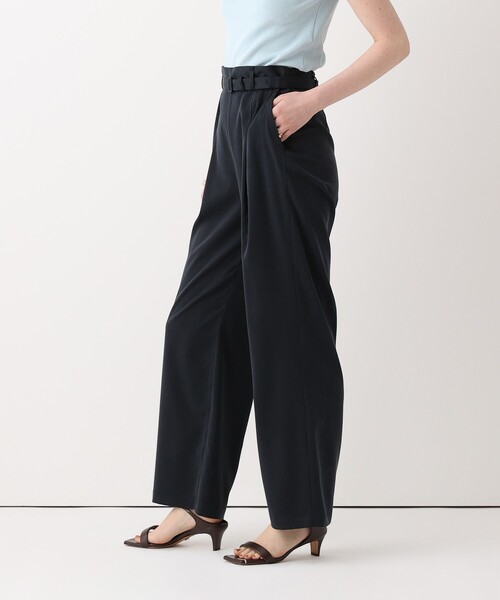 allureville(アルアバイル)の「フィブリルタックパンツ(その他パンツ・レディース・ベージュ/ホワイト/ネイビー・2/1)」の9枚目の写真