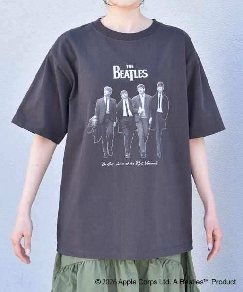 The Beatles(ザビートルズ)の「THE BEATLESレコードプリントTシャツ(Tシャツ/カットソー・レディース・チャコール/ホワイト/ブラウン・M/L)」の14枚目の写真