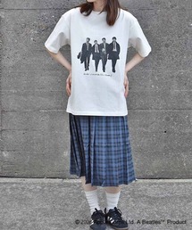 Bleu Bleuet（ブルーブルーエ）の「THE BEATLESレコードプリントTシャツ（Tシャツ/カットソー）」