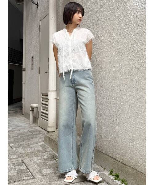 MURUA（ムルーア）の「サイドジップクロスウエストデニム（デニムパンツ・レディース・ブルー/ブラック・2/1）」の22枚目の写真