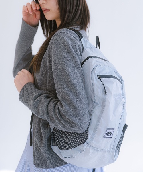 HEISAN(ハイサン)の「◇HEISAN◇ブランド直輸入正規品/折りたためる/パッカブル/大容量/超軽量 コンパクト ポケット バッグ V1 ULTRA-LIGHT COMPACT POCKET BAG V1(バックパック/リュック・レディース・ブラック/レモンイエロー/ブルー系その他・FREE)」の3枚目の写真