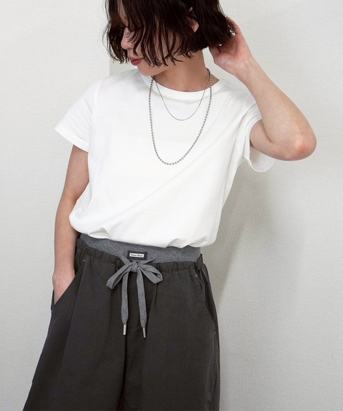 gossara(ゴサラ)の「【さりげない存在感】ラバータグ付きTシャツ(Tシャツ/カットソー・レディース・ネイビー/ライトイエロー/ホワイト/ブラウン・FREE)」の14枚目の写真