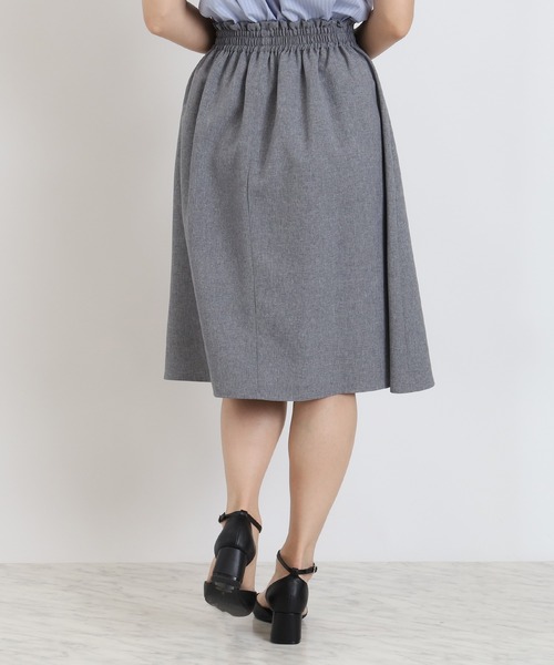TRUDEA（トルディア）の「タックフレアスカート（スカート・レディース・ライトグレー/ベージュ/ネイビー・SMALL/MEDIUM/LARGE）」の6枚目の写真