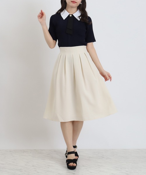 TRUDEA（トルディア）の「タックフレアスカート（スカート・レディース・ライトグレー/ベージュ/ネイビー・SMALL/MEDIUM/LARGE）」の14枚目の写真