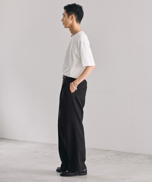 LUENNA（ルエナ）の「【LUENNA】Cool Touch Two-Tuck Slacks / クールタッチツータックスラックス（吸水速乾・UVカット・イージーケア）（スラックス・メンズ・ブラック/グレー・S/M/L）」の8枚目の写真