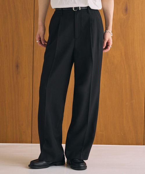 LUENNA（ルエナ）の「【LUENNA】Cool Touch Two-Tuck Slacks / クールタッチツータックスラックス（吸水速乾・UVカット・イージーケア）（スラックス・メンズ・ブラック/グレー・S/M/L）」の17枚目の写真