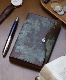 keu（ケウ）の「keu Ｍ６手帳カバー（手帳/メモ帳）」