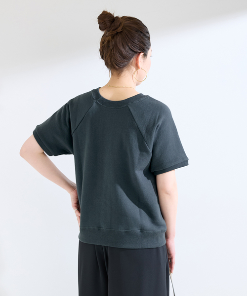 B.C STOCK(ベーセーストック)の「BOOK CLUB / ブッククラブ 別注 コットン裏毛S/Sラグランスウェット(スウェット・レディース・チャコールグレー/ホワイト/ブラック・FREE)」の9枚目の写真