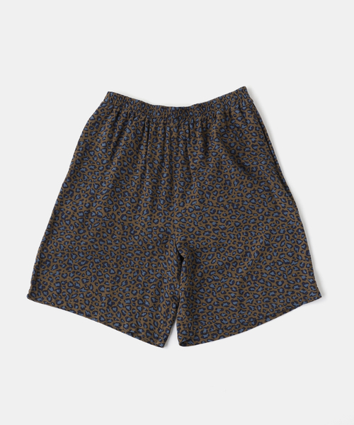 WISM(ウィズム)の「NAMELESSNESS / ネームレスネス RAYON SHORTS(その他パンツ・メンズ・ブラック/ブラウン・3/2)」の2枚目の写真