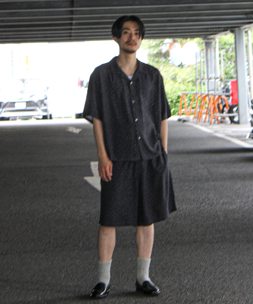 WISM(ウィズム)の「NAMELESSNESS / ネームレスネス RAYON SHORTS(その他パンツ・メンズ・ブラック/ブラウン・3/2)」の8枚目の写真