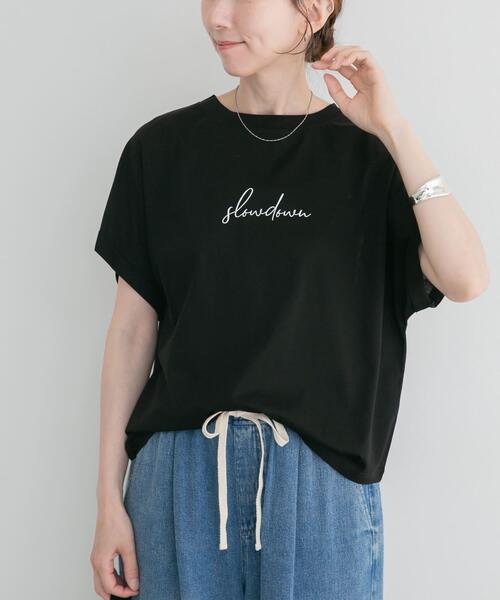 ITEMS URBANRESEARCH(アイテムズ アーバンリサーチ)の「『接触冷感/UVカット』シルケット半袖プリントTシャツ(楽着シリーズ)(Tシャツ/カットソー・レディース・モカ/ホワイト/ブラック/ミント・FREE)」の3枚目の写真