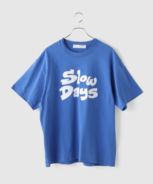 Diaspora Skateboards(ディアスポラスケートボーズ)の「DIASPORA SKATEBOARDS/ディアスポラスケートボード Slow Days Tee(Tシャツ/カットソー・メンズ・ブルー/チャコールグレー・LARGE/MEDIUM)」の2枚目の写真