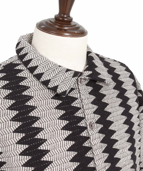 CAMBIO(カンビオ)の「ms6536-Geometric Stripe Long Sleeve Shirts ジオメトリックストライプシャツ(PF-262-005)(シャツ/ブラウス・メンズ・ナチュラル/ブラック・L/M)」の7枚目の写真