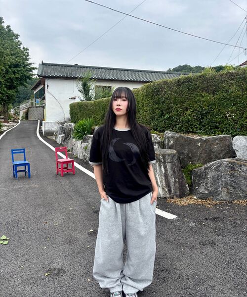 MOOVN(ムブン)の「TWIN MOON リンガー半袖Tシャツ ブラック(Tシャツ/カットソー・メンズ・その他・LARGE/SMALL/MEDIUM)」の9枚目の写真