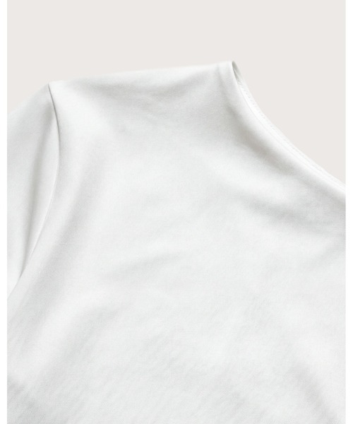 kiehtova(キエトヴァ)の「【kiehtova】VEIL DRAPE TOPS/ヴェール ドレープ トップス(Tシャツ/カットソー・レディース・カーキ/ホワイト/ブラック・FREE)」の13枚目の写真